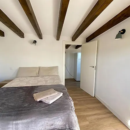 Via Street 3000 Apartment